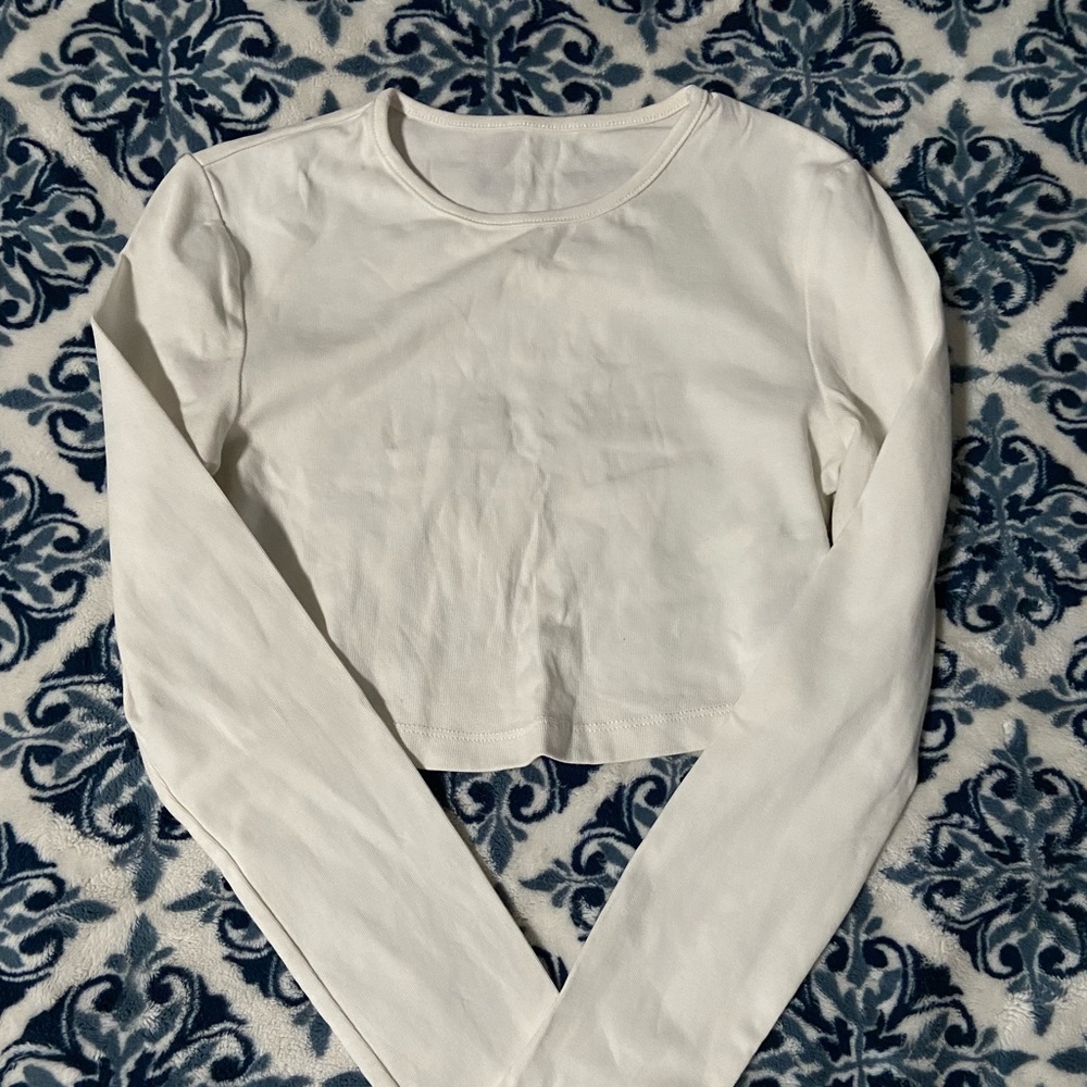 White crop top